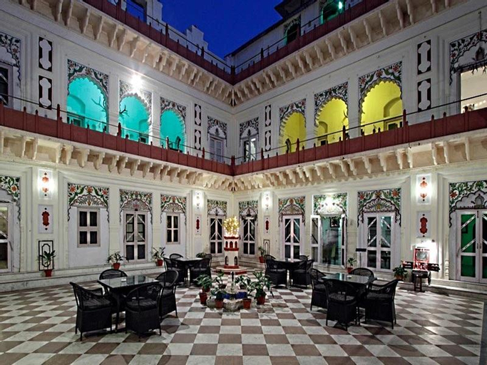 Interior view 5, Laxmi Vilas Palace, Bharatpur