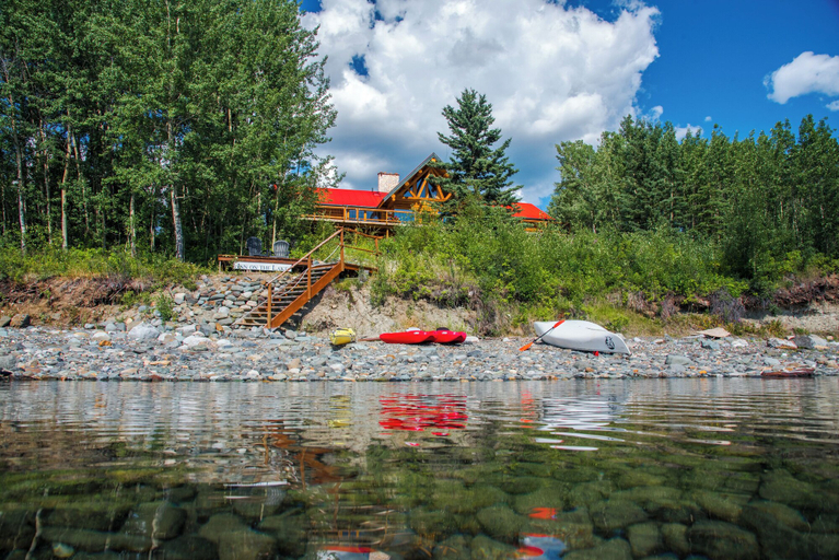 Others 5, Inn On The Lake, Yukon
