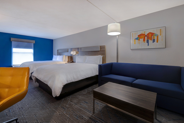 Bedroom 28
