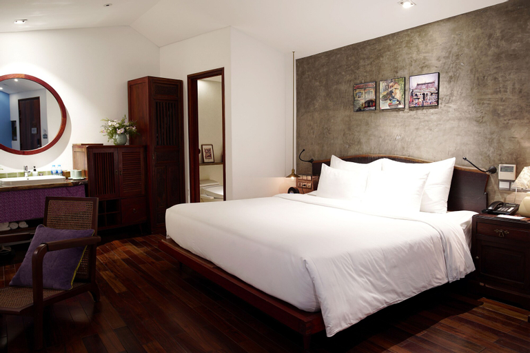 Bedroom 6