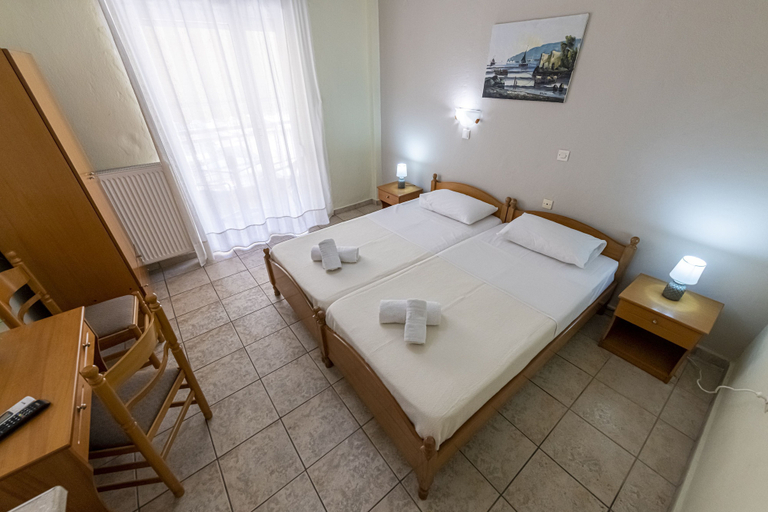 Bedroom 4, Lucia Hotel Paralia, Central Macedonia