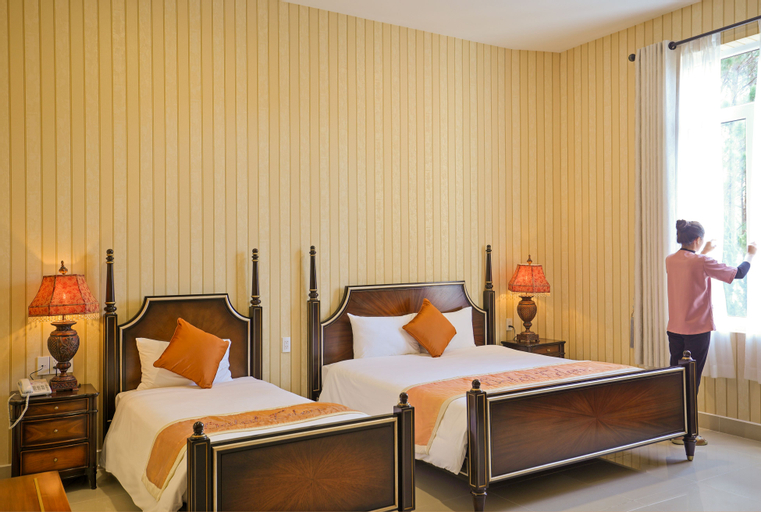 Bedroom 25