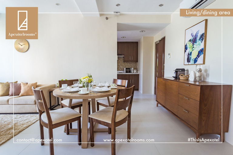 Dining Room 10