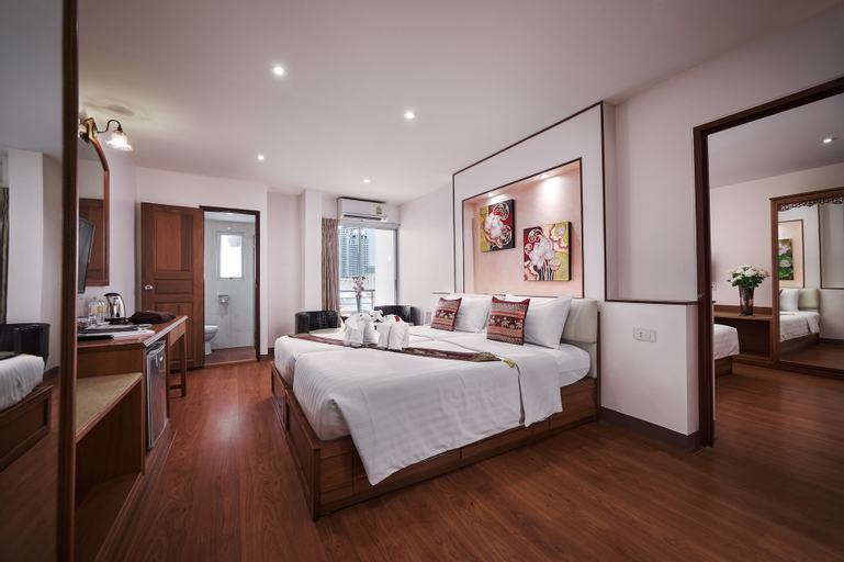 Bedroom 9
