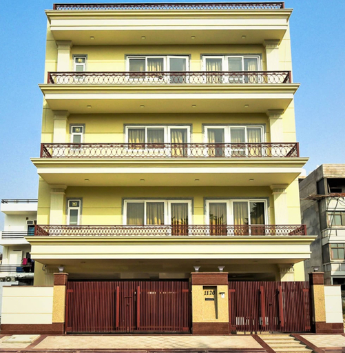 Exterior & Views, BluO Studio 2 GolfCourseRoadGymBalcony, Gurgaon
