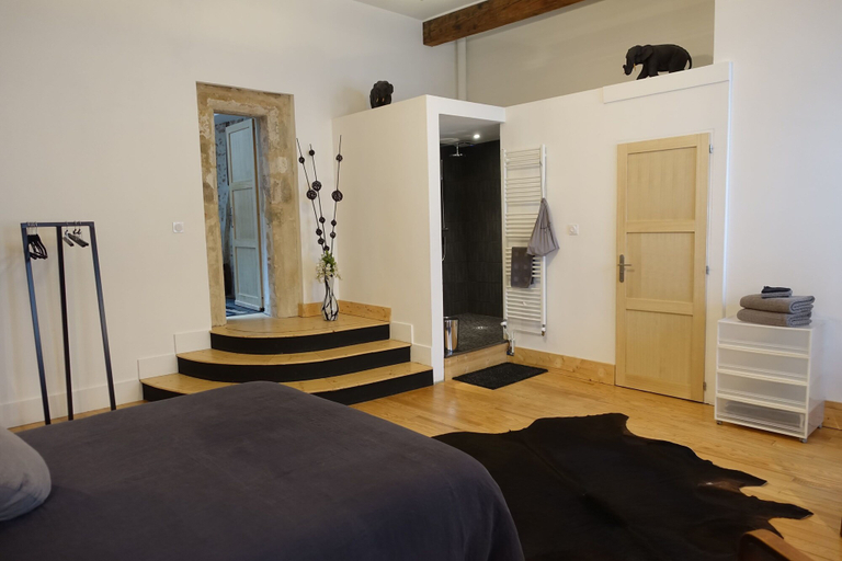 Bedroom 3, Impasse du Boeuf, Tarn