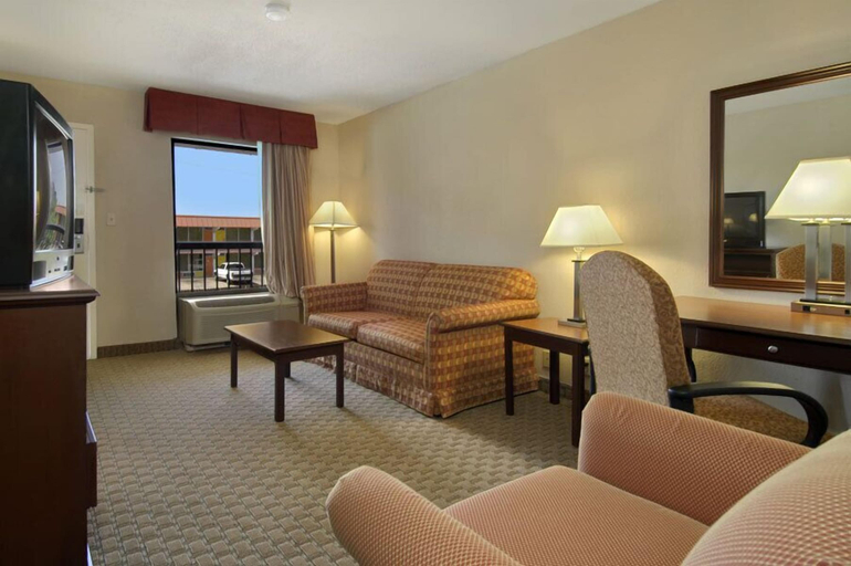Bedroom 3, Baymont by Wyndham Mobile/ I-65, Mobile