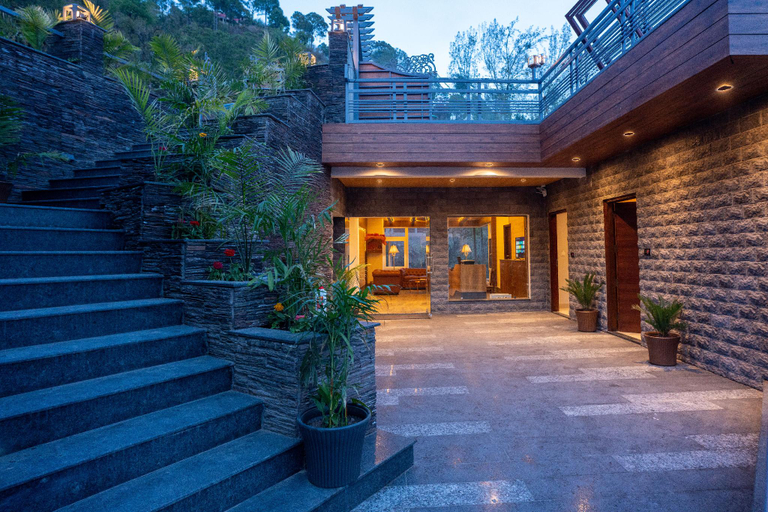 Others 5, Kasauli Courtyard, Solan
