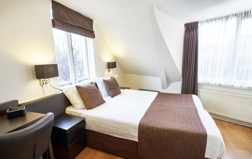 Bedroom 3, Hotel Nes Amsterdam, Amsterdam
