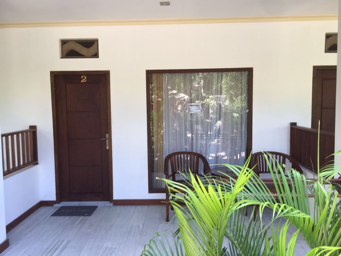 Exterior & Views 6