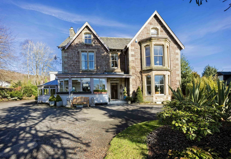 Exterior & Views 2, The Abbotsford, Stirling