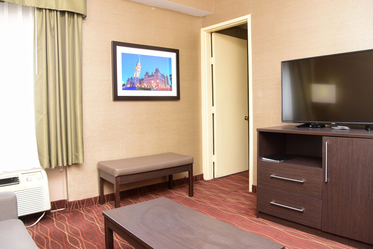 Others 5, Days Inn by Wyndham Ottawa, Ottawa