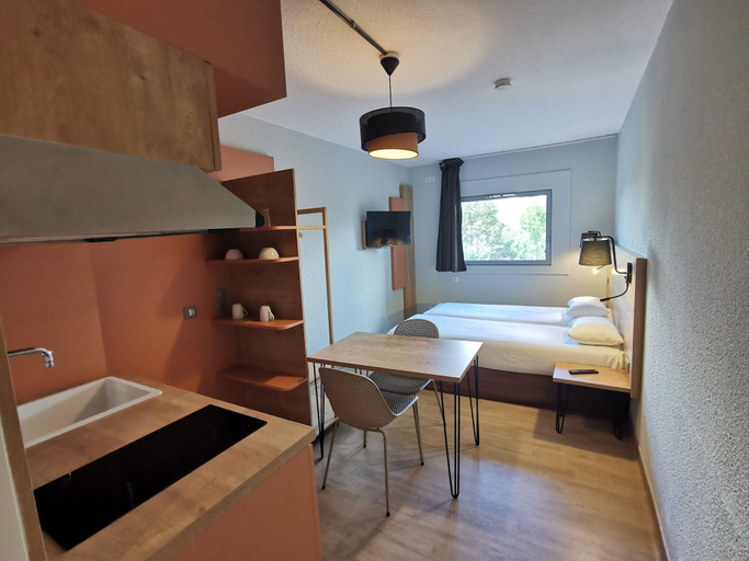 Bedroom 3, APPARTHOTEL Torcy, Seine-et-Marne