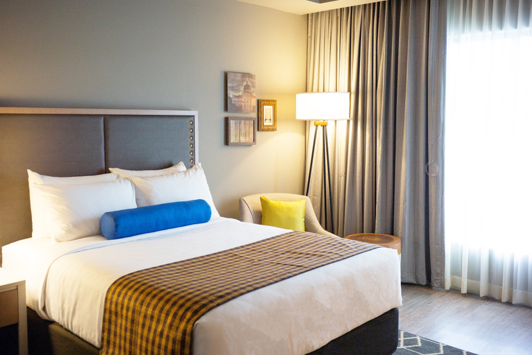 Bedroom 2, Hotel Indigo HATTIESBURG by IHG, Forrest