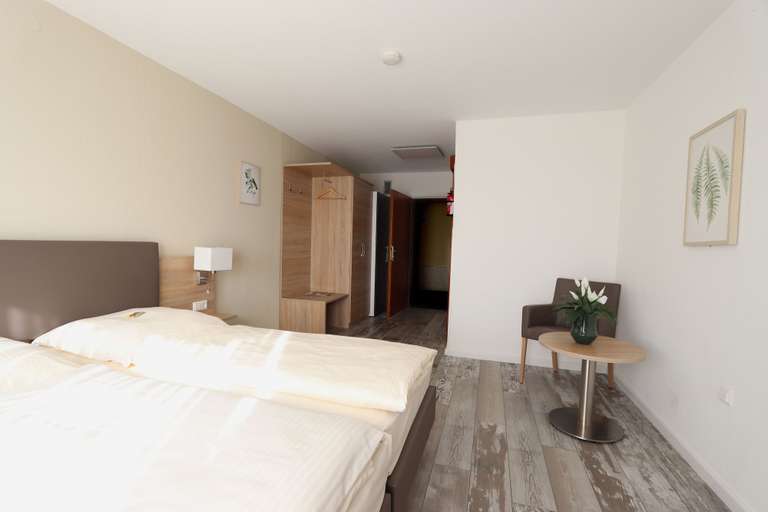 Bedroom 5, Kemnater Hof Apartments SELF-CHECK-IN, Esslingen
