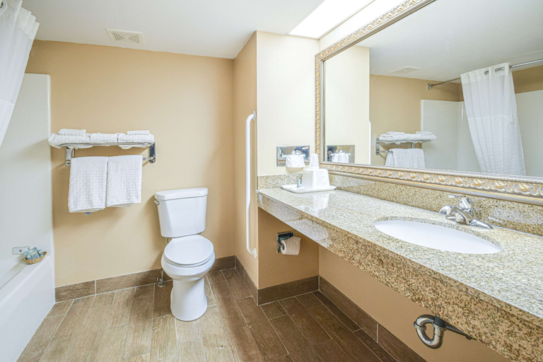Bathroom 3, Best Western Resort Hotel & Conference Center, Columbia
