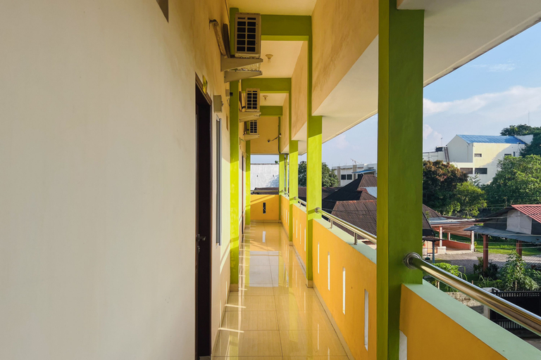 Exterior & Views 5, Teratai Residence RedPartner, Medan
