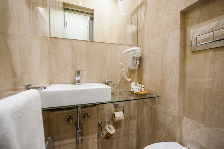 Bathroom 4, Hotel Trapani In, Trapani