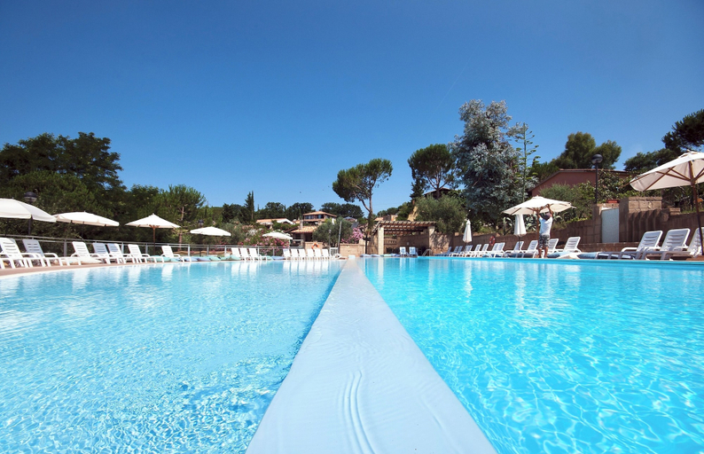 Pool 3, Residence con piscina a Guardistallo, Pisa