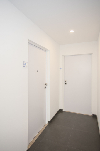 Others 5, NAX Apartment E by Liiiving, Porto