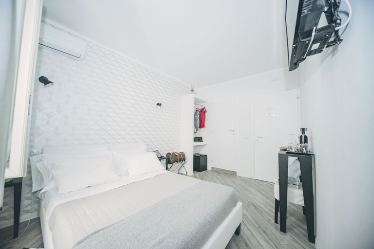 Bedroom 4, Spagna Rooms, Rome