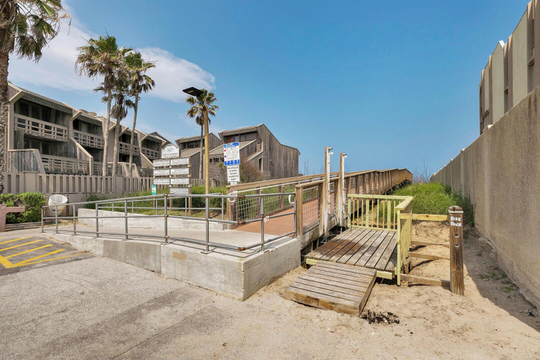Exterior & Views 2, Beachfront Convenience w/o the Beachfront Price!, Cameron