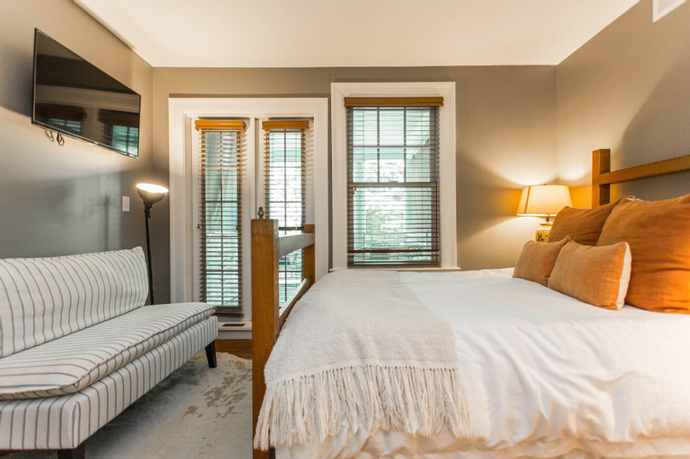 Bedroom 6