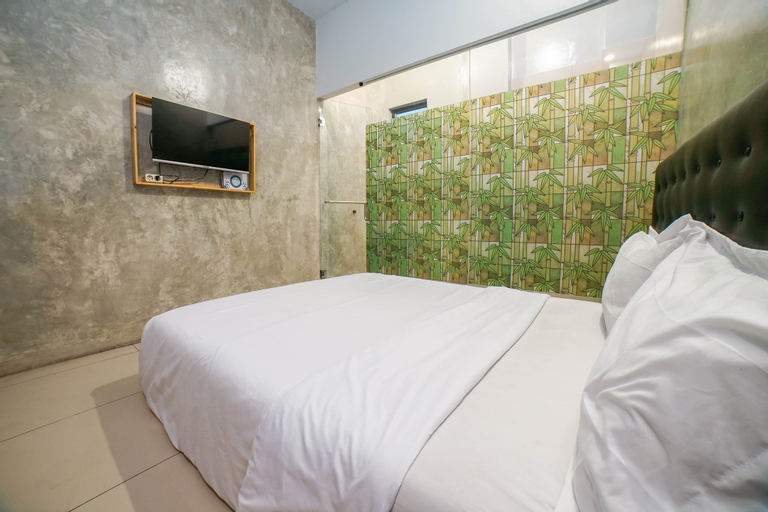 Bedroom 9