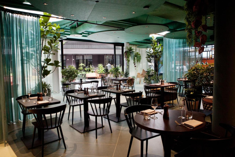 Food & Drinks 2, Hotel Indigo VIENNA - NASCHMARKT by IHG, Wien