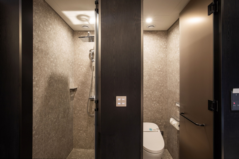 Bathroom 4, Mercure Ambassador Seoul Hongdae, Mapo