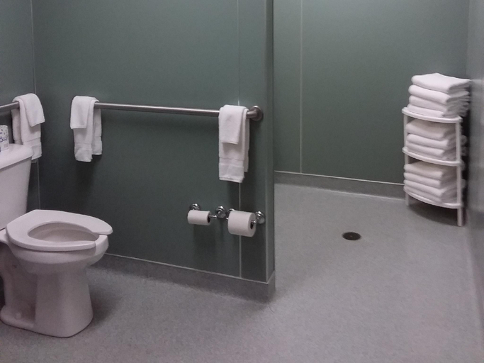 Bathroom 5, Nisqually Lodge, Pierce