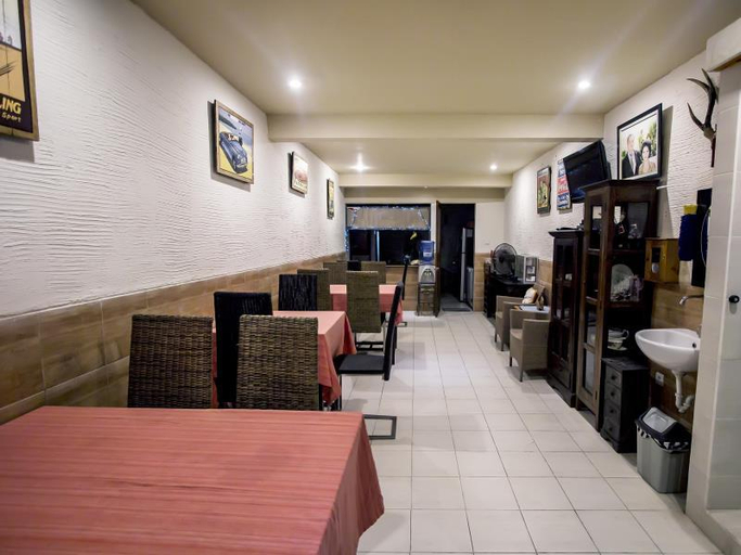 Food & Drinks 5, Punyan Poh Bali Villas, Denpasar