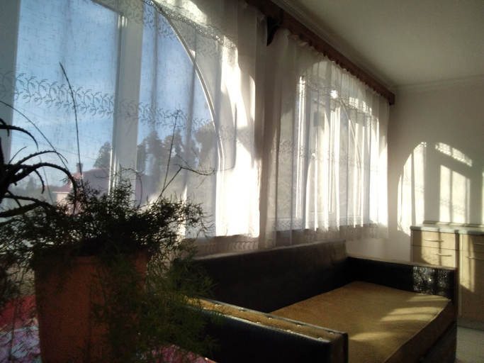 Others 5, White Guest House, Batumi