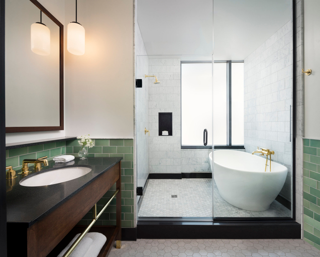 Bathroom 5, Kimpton JOURNEYMAN by IHG, Milwaukee