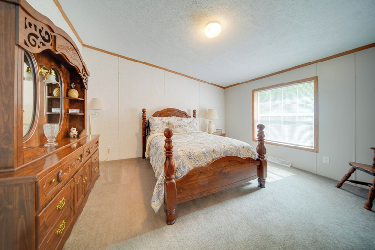 Bedroom 2, Secluded Ohio Getaway on 65 Acres!, Ashtabula