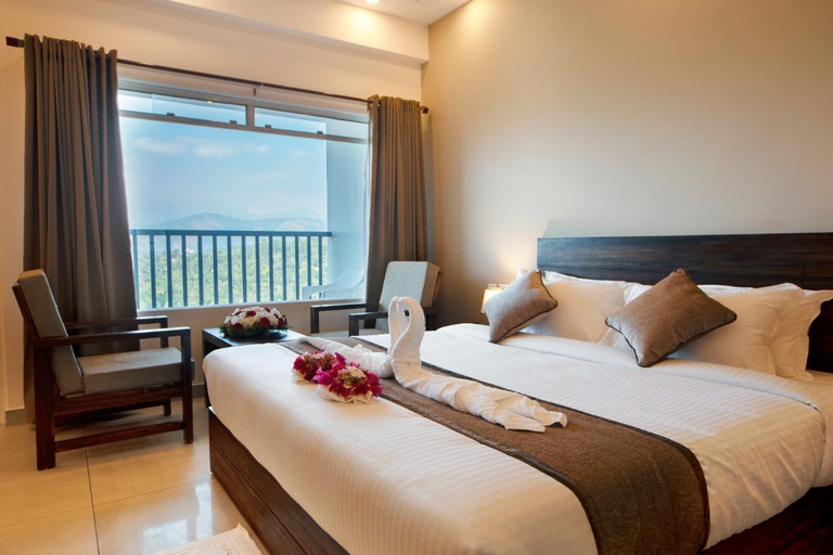 Bedroom 2, Pleasant Hill Resort - Munnar, Idukki