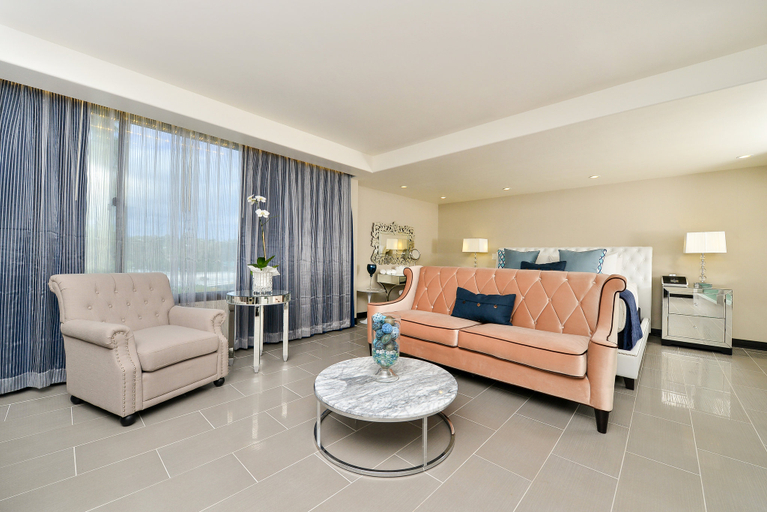 Others 2, voco LAGUNA HILLS by IHG, Orange