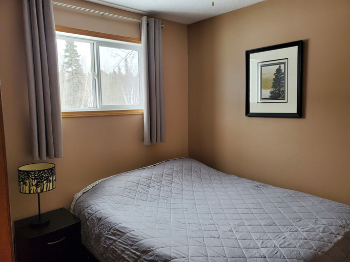 Bedroom 2, Bayside Resort, Division No. 18