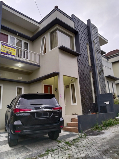 Exterior & Views 1, Villa Keluarga Sejahtera, Malang