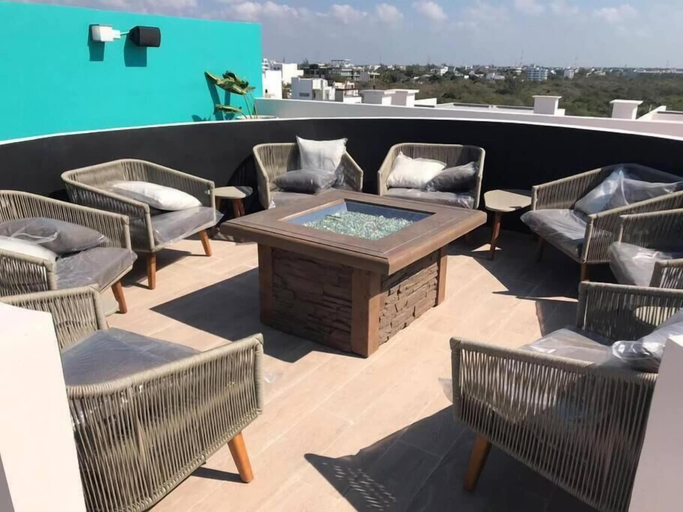 Others 5, Luxury Aparment 7 Pax Ocean View, Cozumel