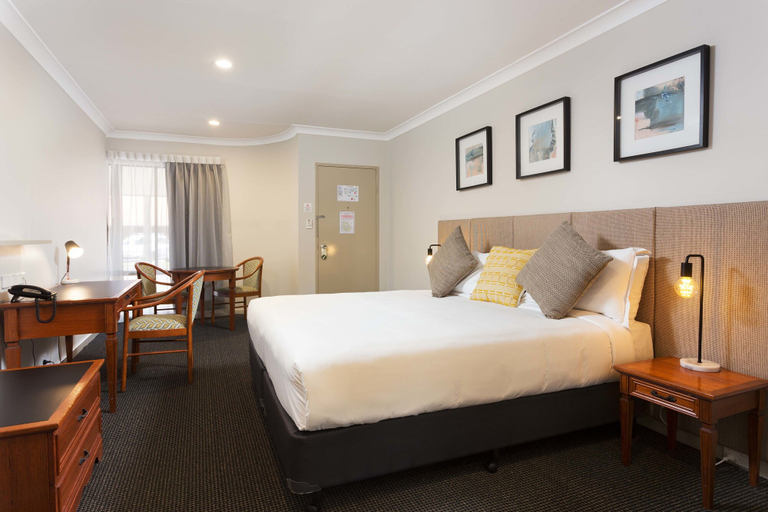 Bedroom 3, Brisbane International - Virginia, Boondall