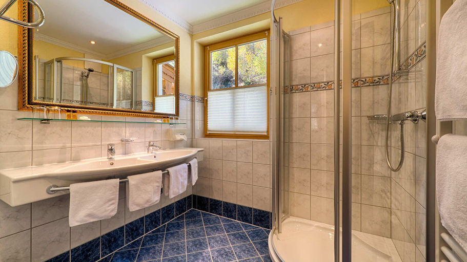 Bathroom 5, Hotel Kristall, Sankt Johann im Pongau