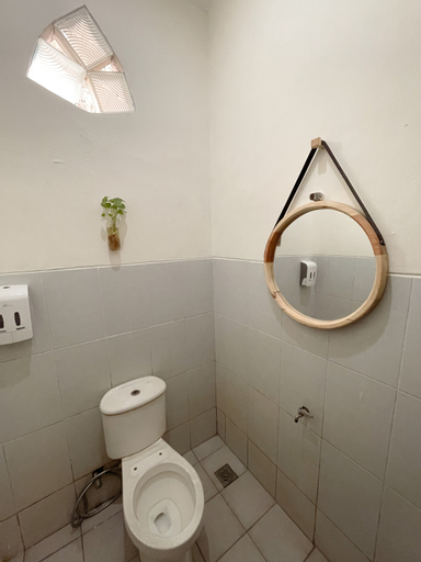Bedroom 13