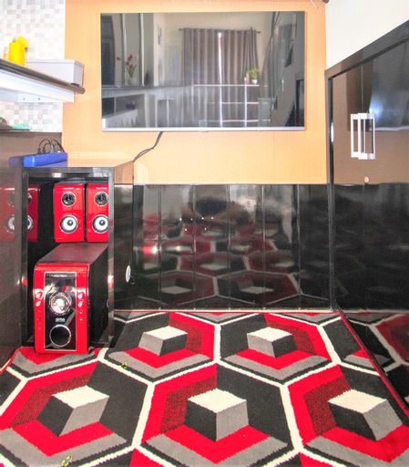 Others 4, Villa Arrayan B2 with Karaoke and Balcony, Malang