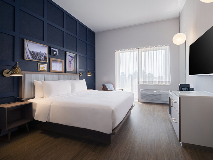 Bedroom 30