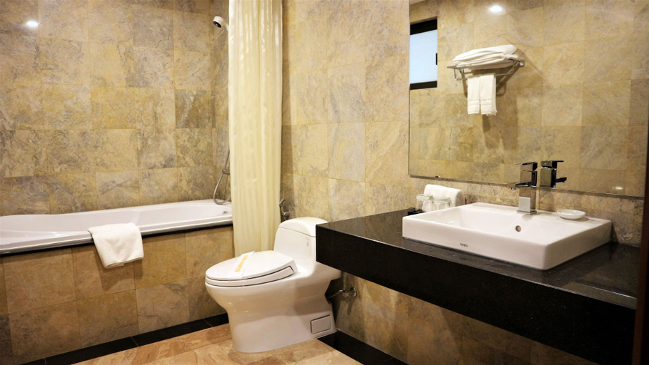 Bathroom 4, London Hanoi Hotel, Cầu Giấy