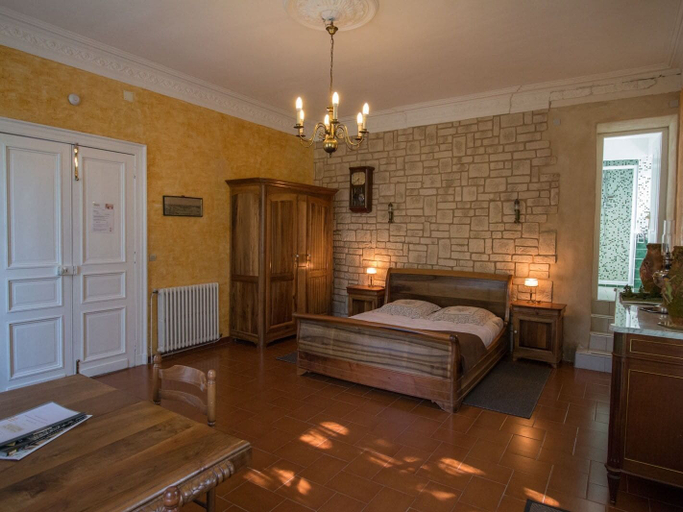 Bedroom 2, Domaine du Vern, Aveyron