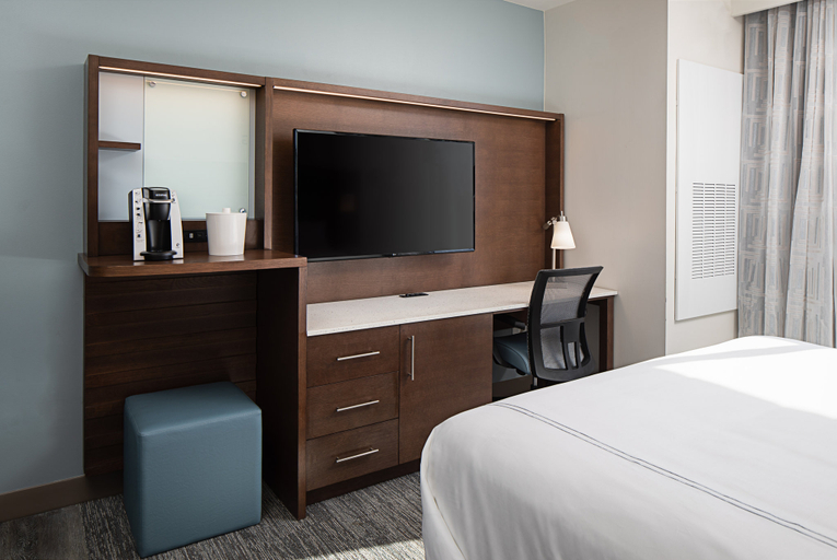 Bedroom 3, EVEN Hotel ALPHARETTA - AVALON AREA by IHG, Fulton