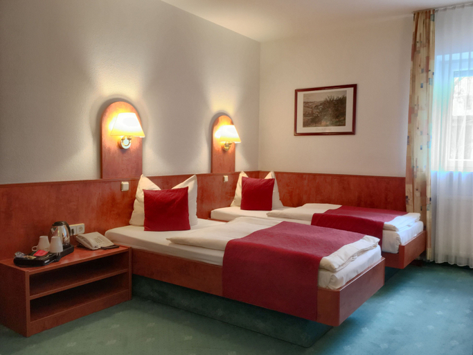 Bedroom 2, Hotel Hansa, Offenbach am Main