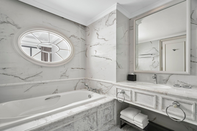 Bathroom 5, Four Points by Sheraton Lang Son, Lạng Sơn